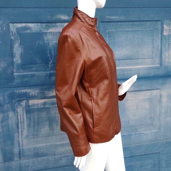 Kenneth Cole Reaction Ladies Luxury Leather Jacket - Picture 14 of 17